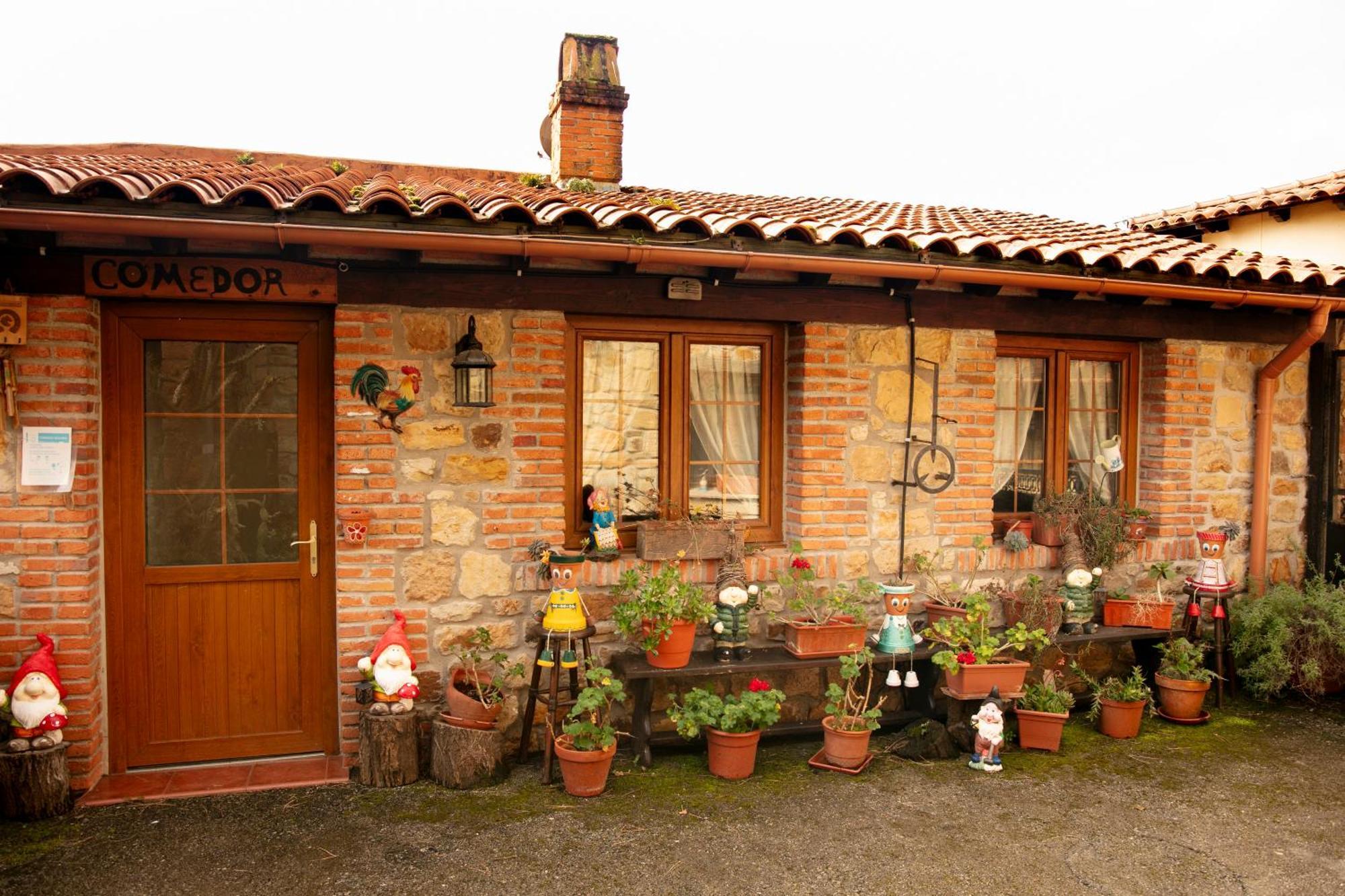 Posada La Herradura Liermo Bagian luar foto